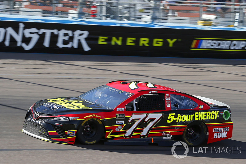 Erik Jones, Furniture Row Racing Toyota at Phoenix II