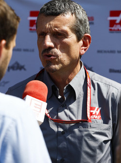 Guenther Steiner, Team Principal, Haas F1 Team, talks to the media