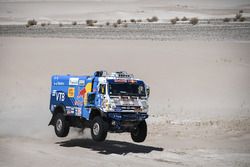 #507 Team Kamaz Master: Ayrat Mardeev, Aydar Belyaev, Dmitry Svistunov