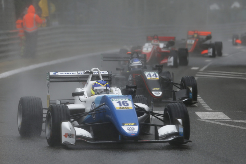 Nikita Troitskiy, Carlin Dallara F317 - Volkswagen