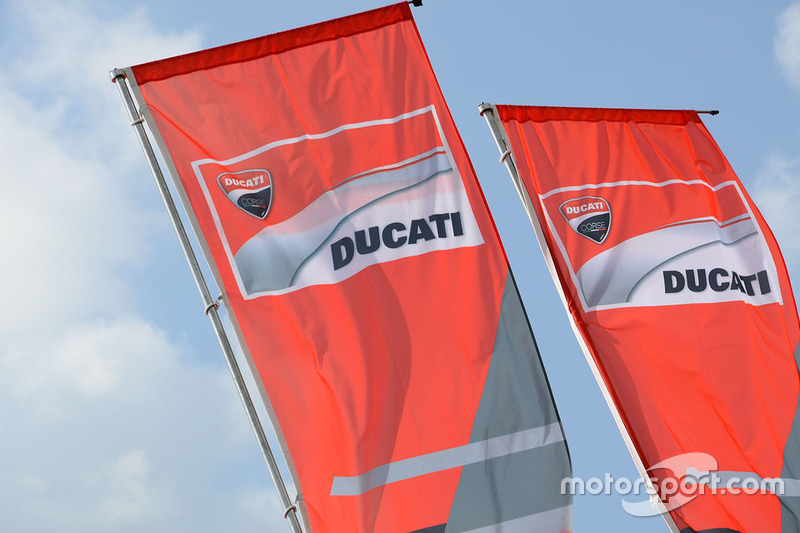 Ducati Team flags