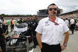 Eric Boullier, McLaren Racing Director on the grid