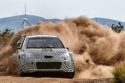 トヨタ・ヤリスWRC開発テスト