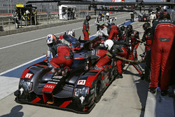 #7 Audi Sport Team Joest Audi R18: Marcel Fässler, Andre Lotterer, Benoit Tréluyer