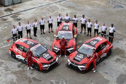 Джеймс Нэш, Пепе Ориола и Сергей Афанасьев, SEAT León, Team Craft-Bamboo Lukoil