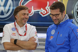 Jost Capito, Volkswagen Motorsport Direktor und Francois-Xavier Demaison