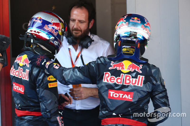 Max Verstappen, Red Bull Racing RB12 and Daniel Ricciardo, Red Bull Racing RB12