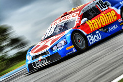Carro de Allam Khodair e Antonio Felix da Costa