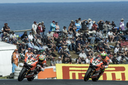 Chaz Davies, Aruba.it Racing - Ducati Team et Davide Giugliano, Aruba.it Racing - Ducati Team