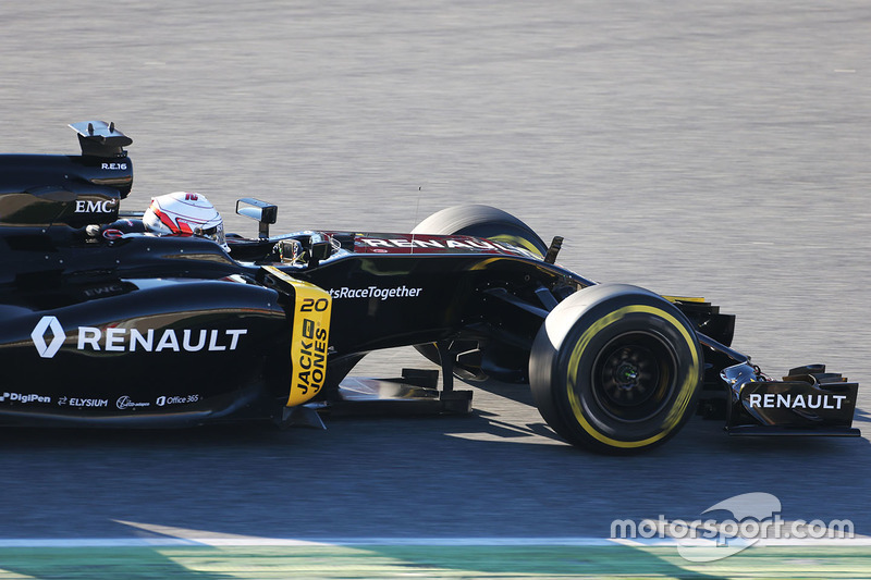 Kevin Magnussen, Renault Sport F1 Team RS16