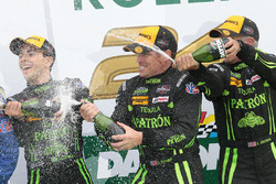 Winners Scott Sharp, Ed Brown, Pipo Derani, ESM Racing celebrate