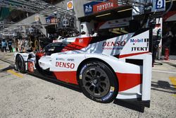 #9 Toyota Gazoo Racing Toyota TS050 Hybrid: Jose Maria Lopez, Yuji Kunimoto, Nicolas Lapierre