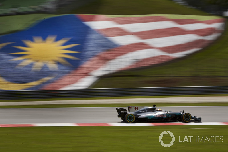 Lewis Hamilton, Mercedes AMG F1 W08
