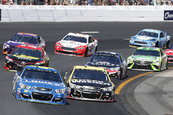 Jimmie Johnson, Hendrick Motorsports Chevrolet Jamie McMurray, Chip Ganassi Racing Chevrolet
