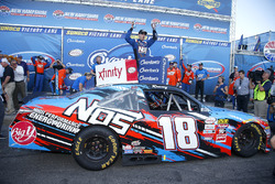 Ganador Kyle Busch, Joe Gibbs Racing Toyota