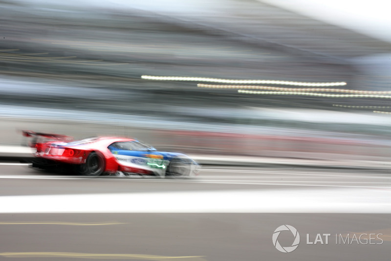 #67 Ford Chip Ganassi Racing Ford GT: Andy Priaulx, Harry Tincknell
