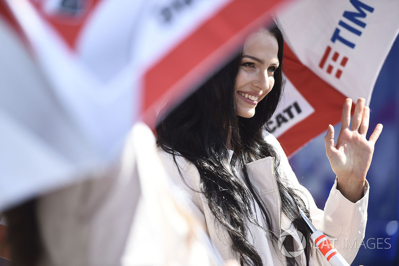 Grid girls