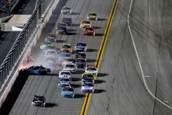 Crash: Kyle Larson, Chip Ganassi Racing Chevrolet