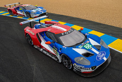 #68 Ford Chip Ganassi Racing Ford GT: Joey Hand, Dirk Müller, Tony Kanaan, #69 Ford Chip Ganassi Racing Ford GT: Ryan Briscoe, Richard Westbrook, Scott Dixon