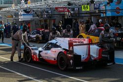 #2 Porsche Team Porsche 919 Hybrid: Timo Bernhard, Earl Bamber, Brendon Hartley