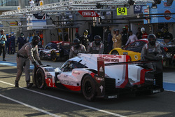 №2 Porsche Team, Porsche 919 Hybrid: Брендон Хартли, Эрл Бамбер, Тимо Бернхард
