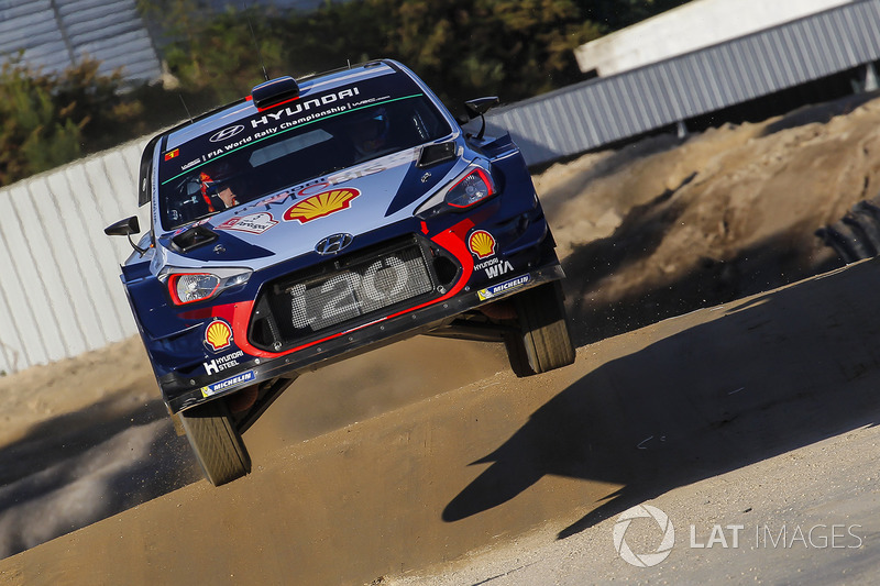 Thierry Neuville, Nicolas Gilsoul, Hyundai i20 WRC, Hyundai Motorsport