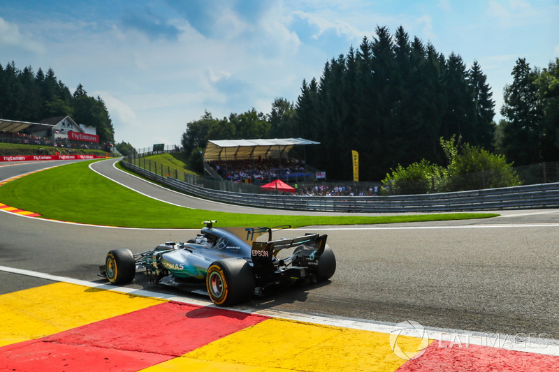 No retorno às atividades, fechou o GP da Bélgica em quinto lugar, atrás de Hamilton, das duas Ferrari e de Daniel Ricciardo, da Red Bull.