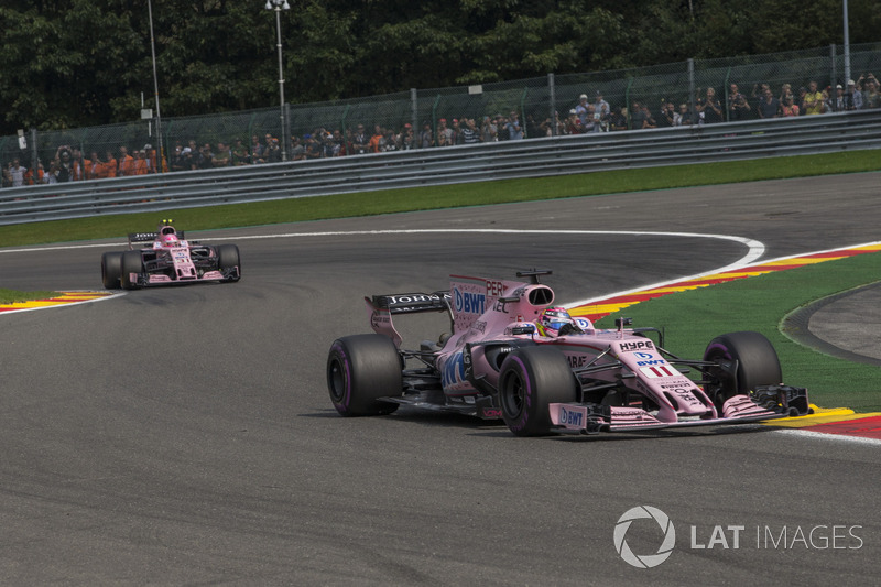 Sergio Perez, Sahara Force India VJM10 and Esteban Ocon, Sahara Force India VJM10