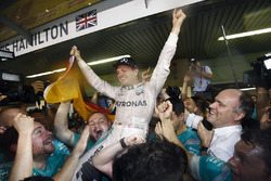 Nico Rosberg, Mercedes AMG F1 celebrates his first Drivers World Championship title