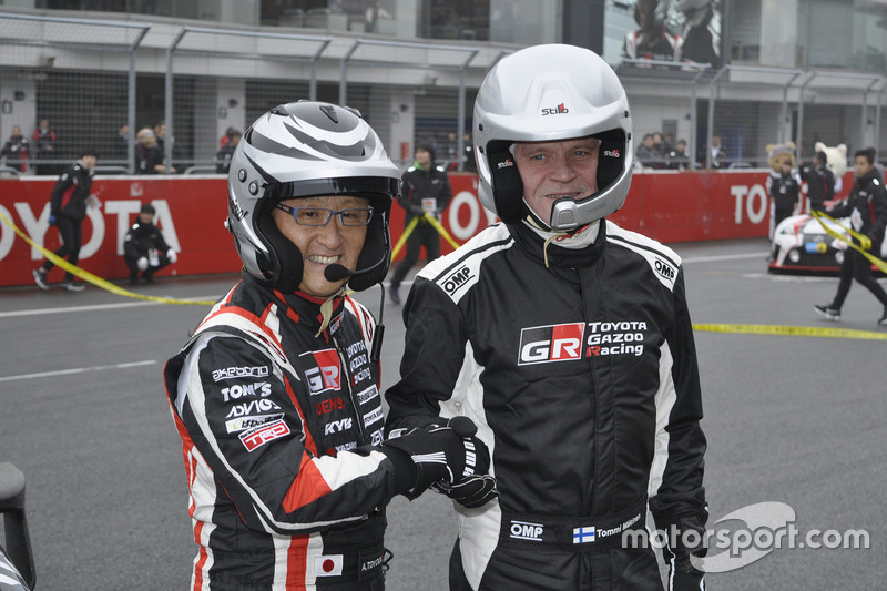 豊田章男社長とトミ・マキネン(Akio Toyoda & Tommi Makinen)