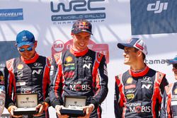 Winners Thierry Neuville, Nicolas Gilsoul, third place Dani Sordo, Hyundai Motorsport