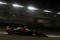Jenson Button, McLaren MP4-31