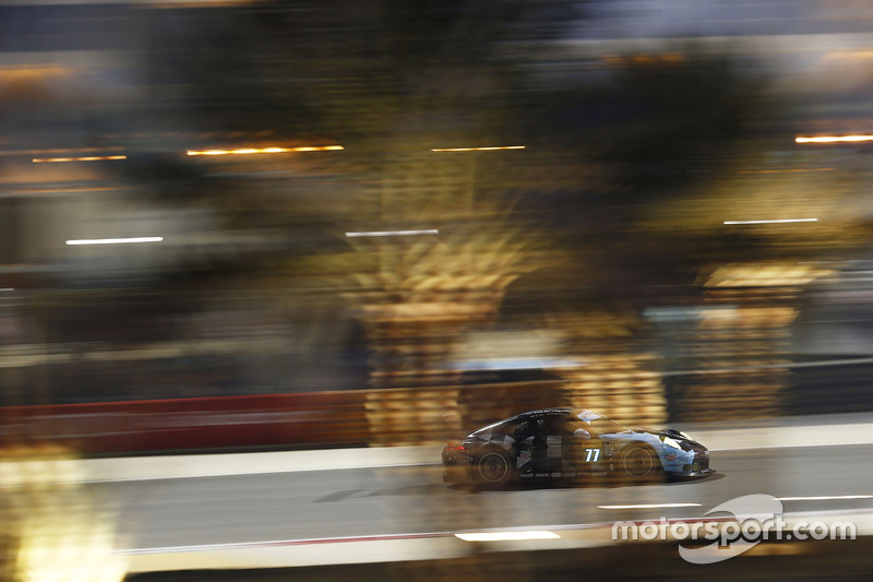 #77 Dempsey Proton Competition Porsche 911 RSR: Richard Lietz, Michael Christensen