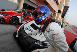Race winner Roberto Colciago, M1RA, Honda Civic TCR