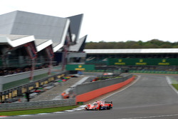 #25 CEFC Manor TRS Racing 07 Gibson: Roberto Gonzalez, Simon Trummer, Vitaly Petrov