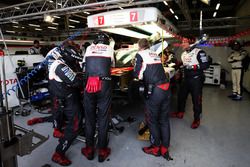 #7 Toyota Gazoo Racing Toyota TS050 Hybrid: Mike Conway, Kamui Kobayashi, Jose Maria Lopez in the garage