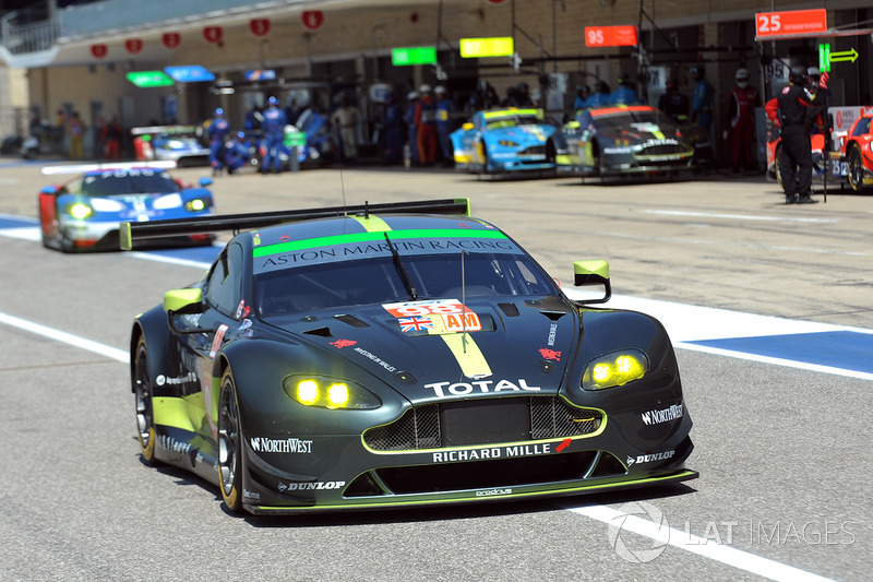 #98 Aston Martin Racing Aston Martin Vantage: Paul Dalla Lana, Pedro Lamy, Mathias Lauda