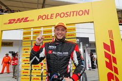 Pole position for Rob Huff, All-Inkl Motorsport, Citroën C-Elysée WTCC