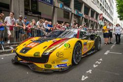 #84 JMW Motorsport Ferrari 488 GTE: Robert Smith, Will Stevens, Dries Vanthoor