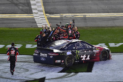 Kurt Busch, Stewart-Haas Racing Ford, celebrates after winning the Daytona 500