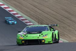 #19 GRT Grasser Racing Team Lamborghini Huracan GT3:  Ezequiel Perez Companc, Norbert Siedler