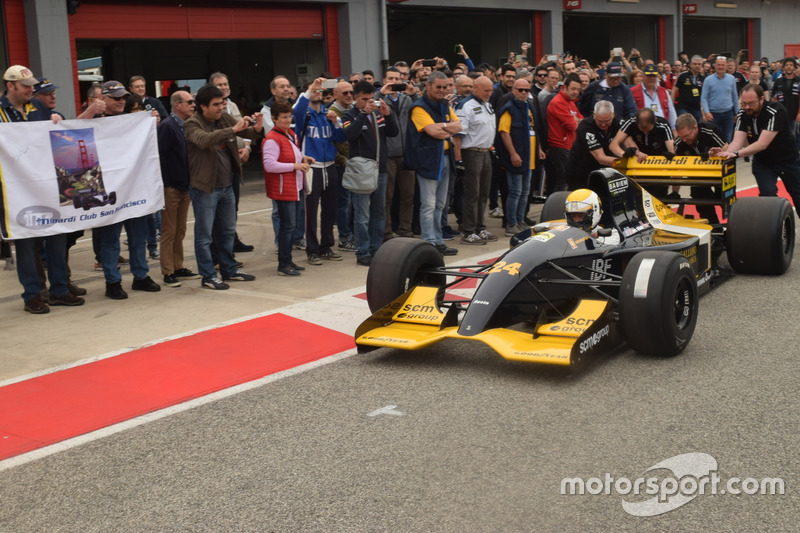 Gian Carlo Minardi sulla M192-Lamborghini