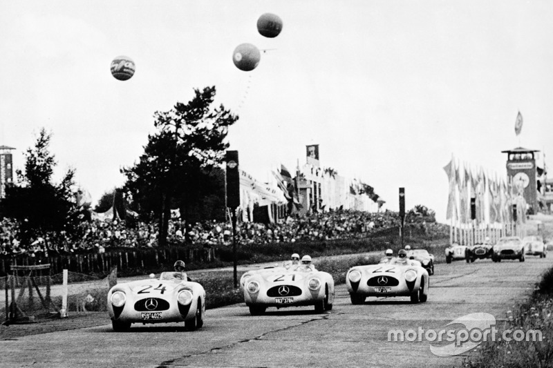 Karl Kling, Hermann Lang, Fritz Rieß, Theo Helfrich, Mercedes-Benz 300 SL