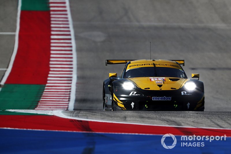 #56 Team Project 1 Porsche 911 RSR: Egidio Perfetti, Laurents Horr, Matteo Cairoli