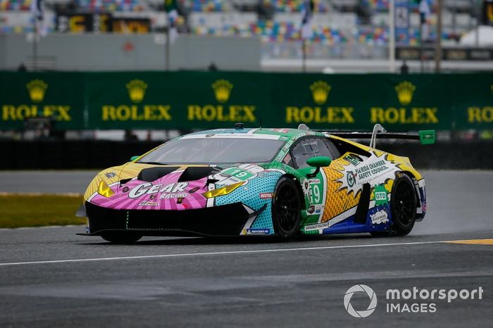 #19 GEAR Racing powered by GRT Grasser Lamborghini Huracan GT3, GTD: Christina Nielsen, Katherine Legge, Tatjana Calderon, Rahel Frey