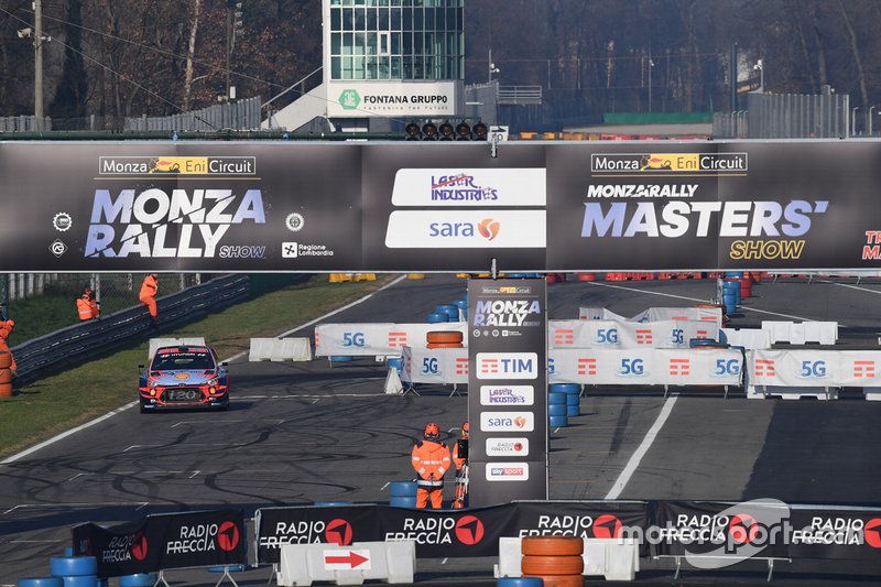 Azione in pista al Monza Rally Show