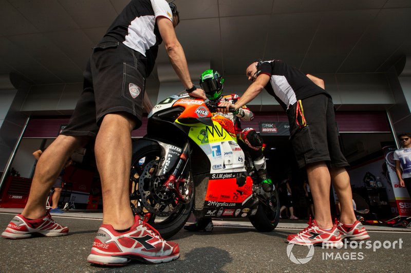 Eugene Laverty, Team Go Eleven