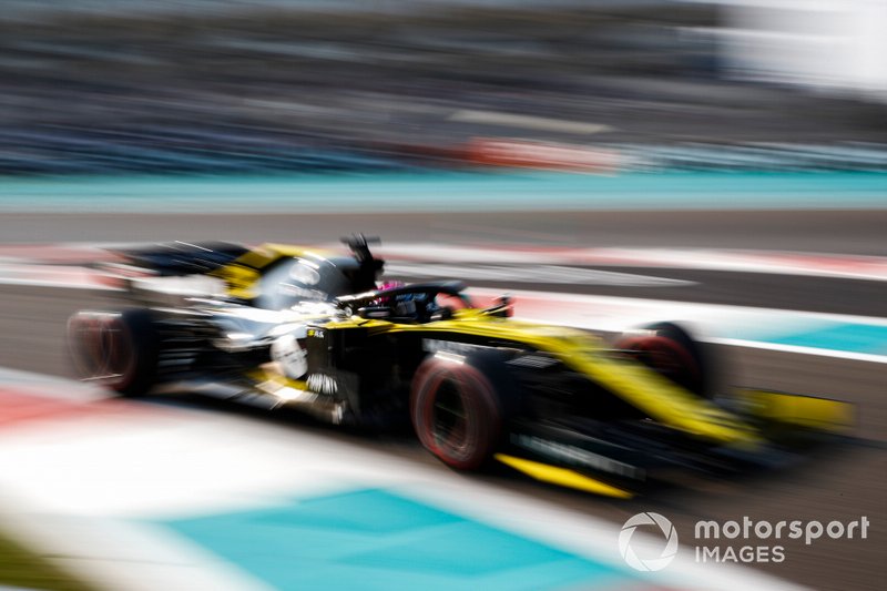 Daniel Ricciardo, Renault F1 Team R.S.19