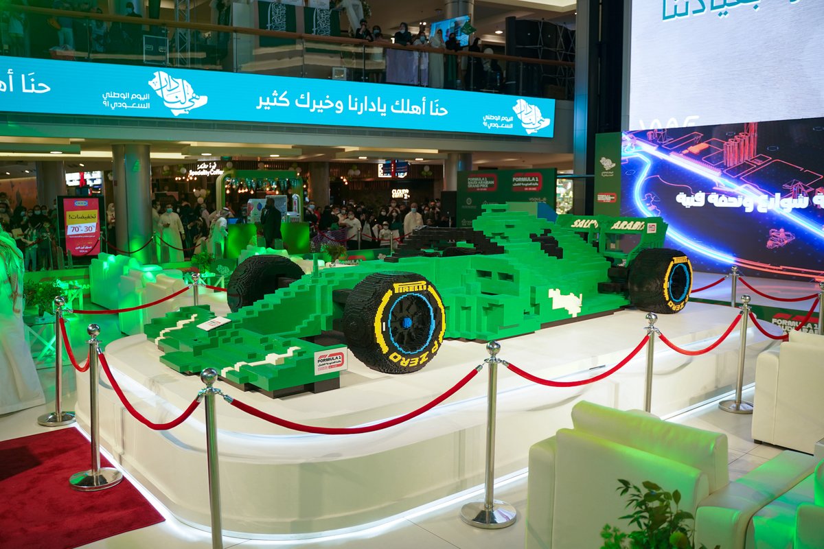 الاتحاد السعودي للسيارات والدراجات النارية يبني أكبر مجسم لسيارة فورمولا واحد في العالم