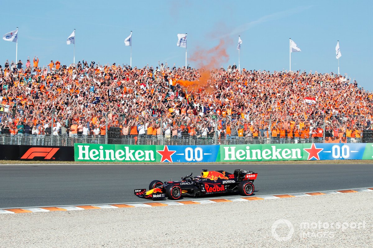 Max Verstappen, Red Bull Racing RB16B